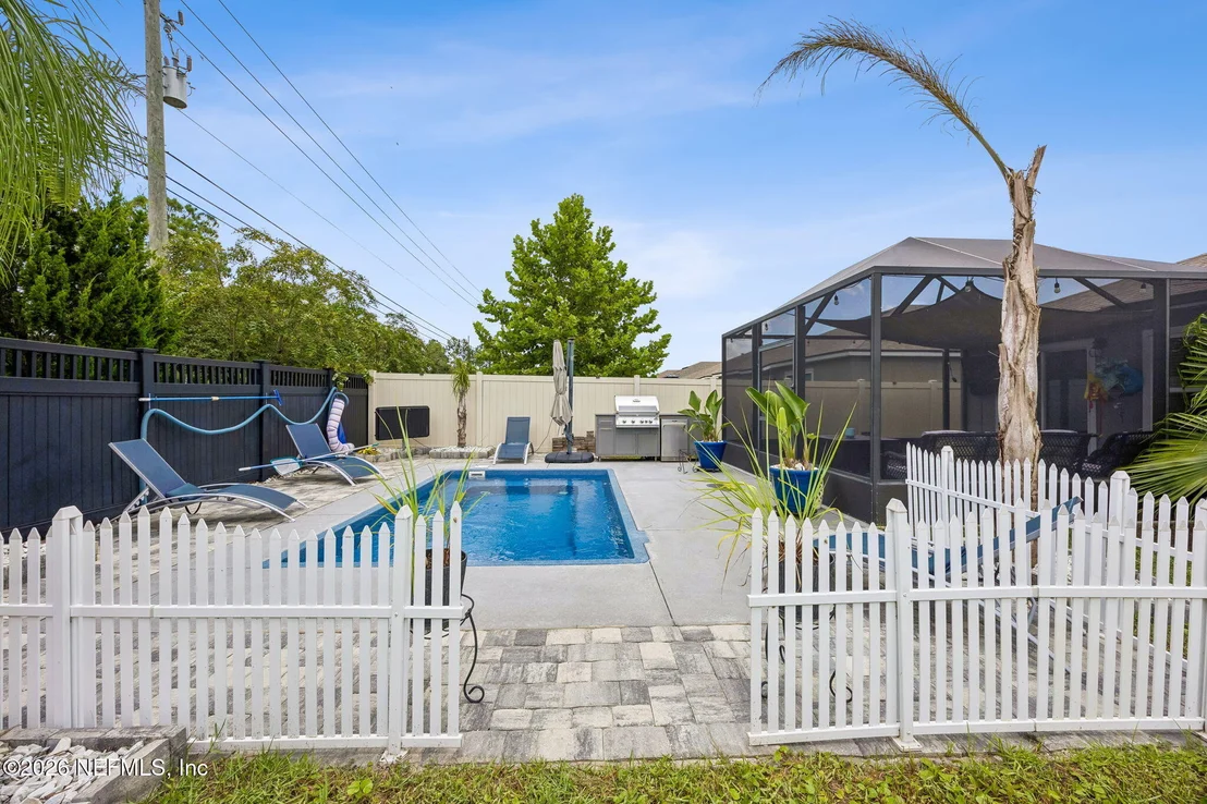 Photo of 86221 EXPRESS Court