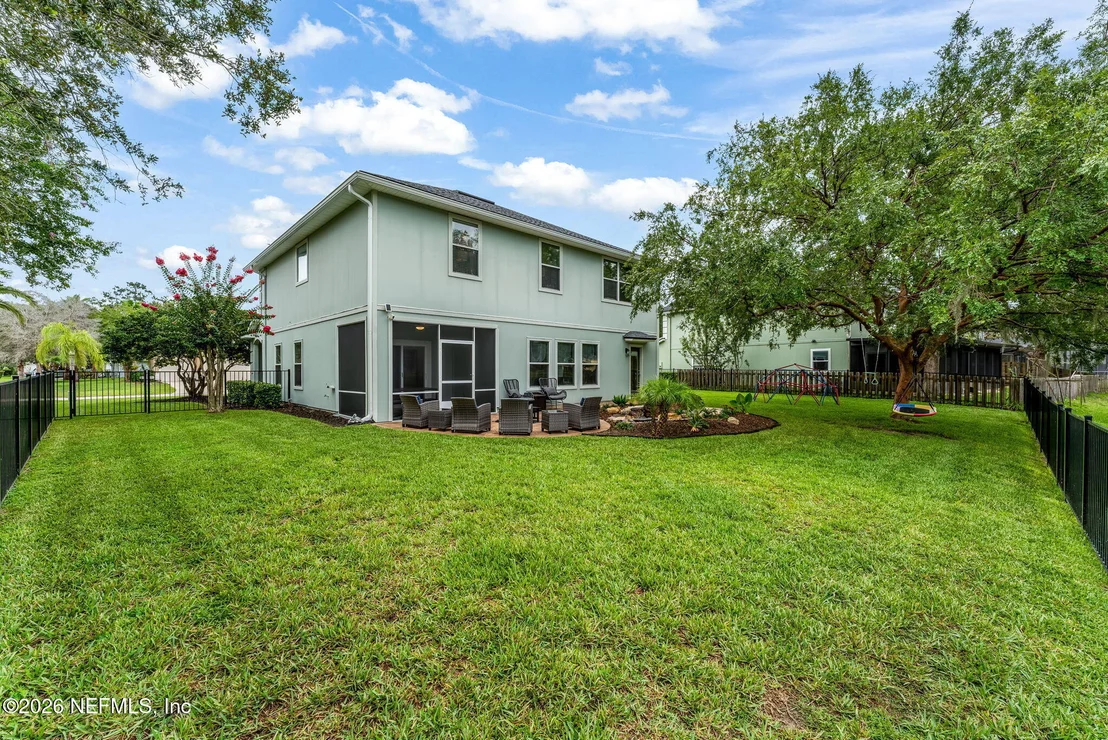 Photo of 1476 GREYFIELD Drive