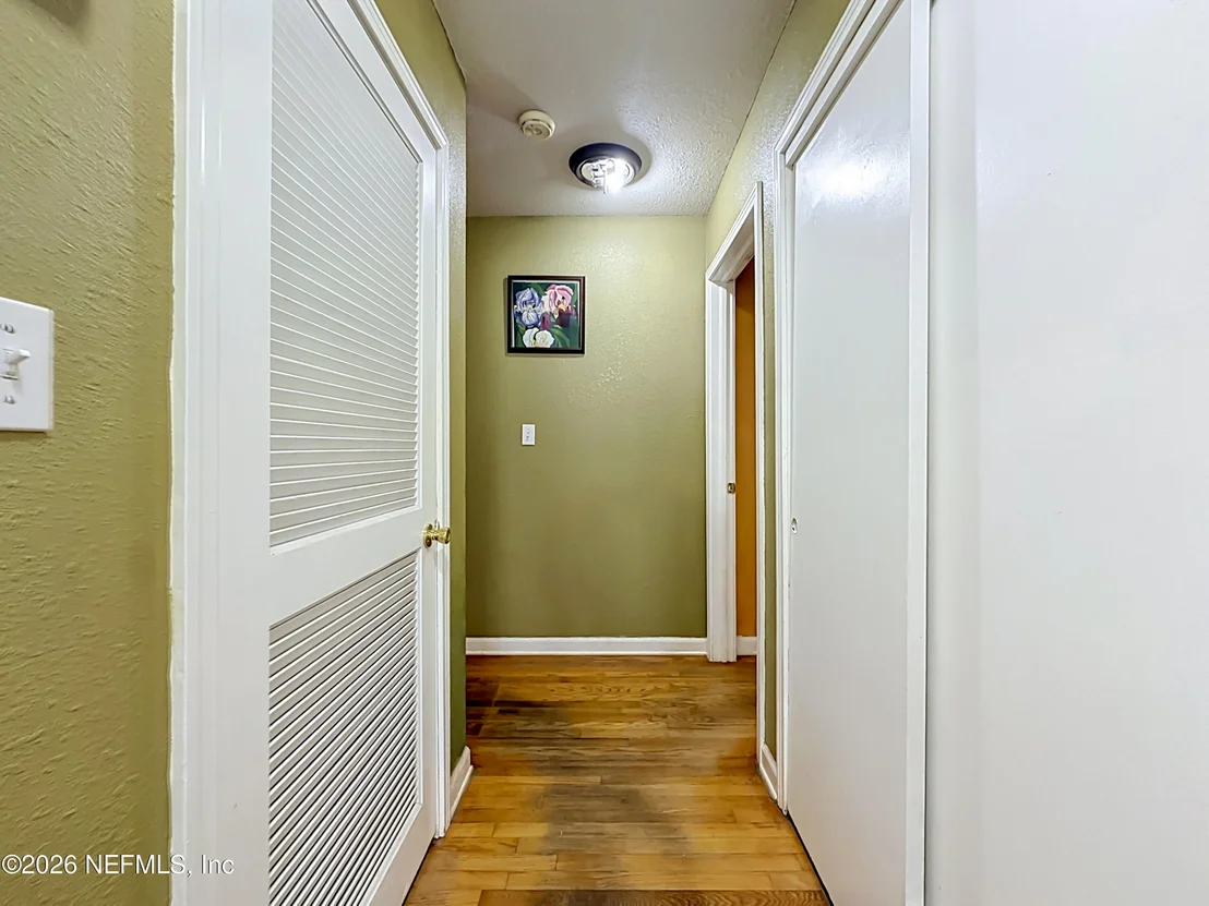 Photo of 7410 PINEVILLE Drive