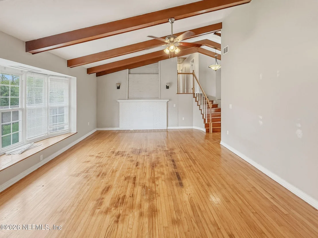 Photo of 477 DEL MONTE Drive