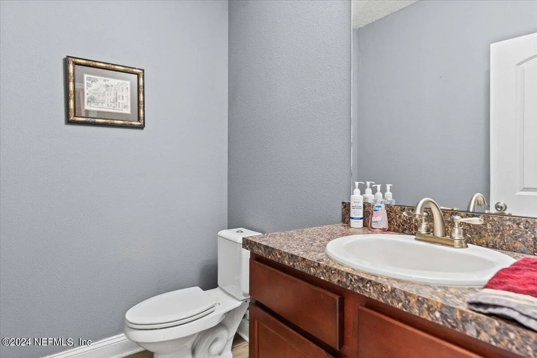 Photo of 1061 CEDAR BAY Road