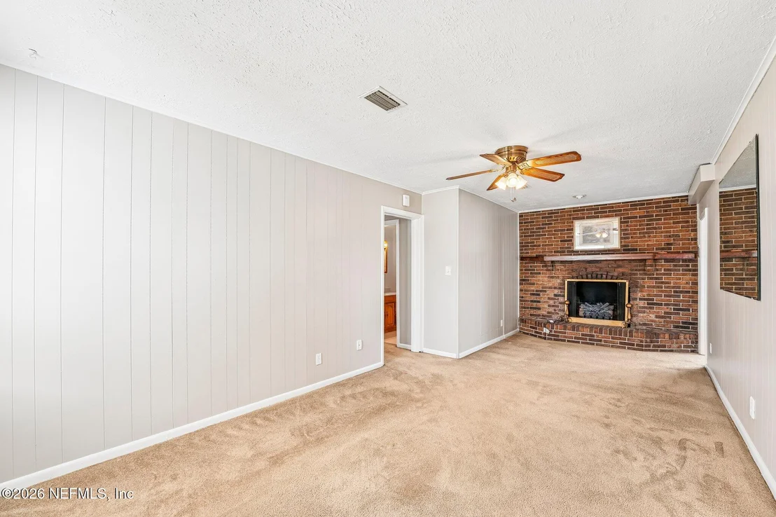 Photo of 10465 STONE Road