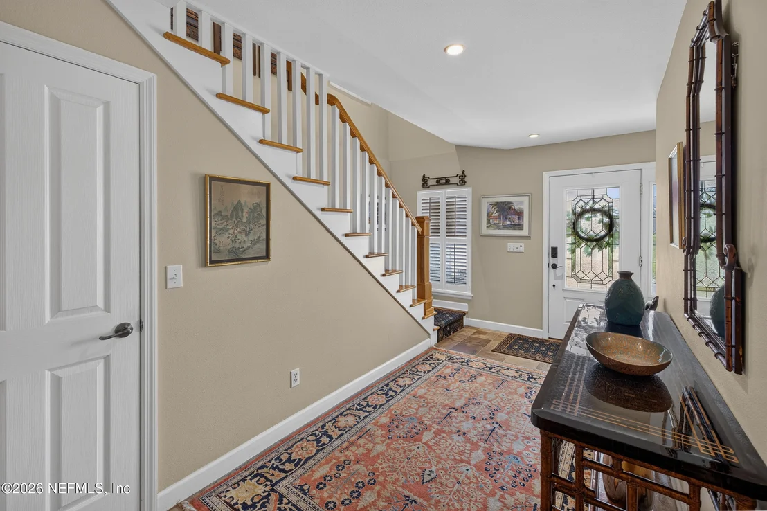 Photo of 158 WASHINGTON Street