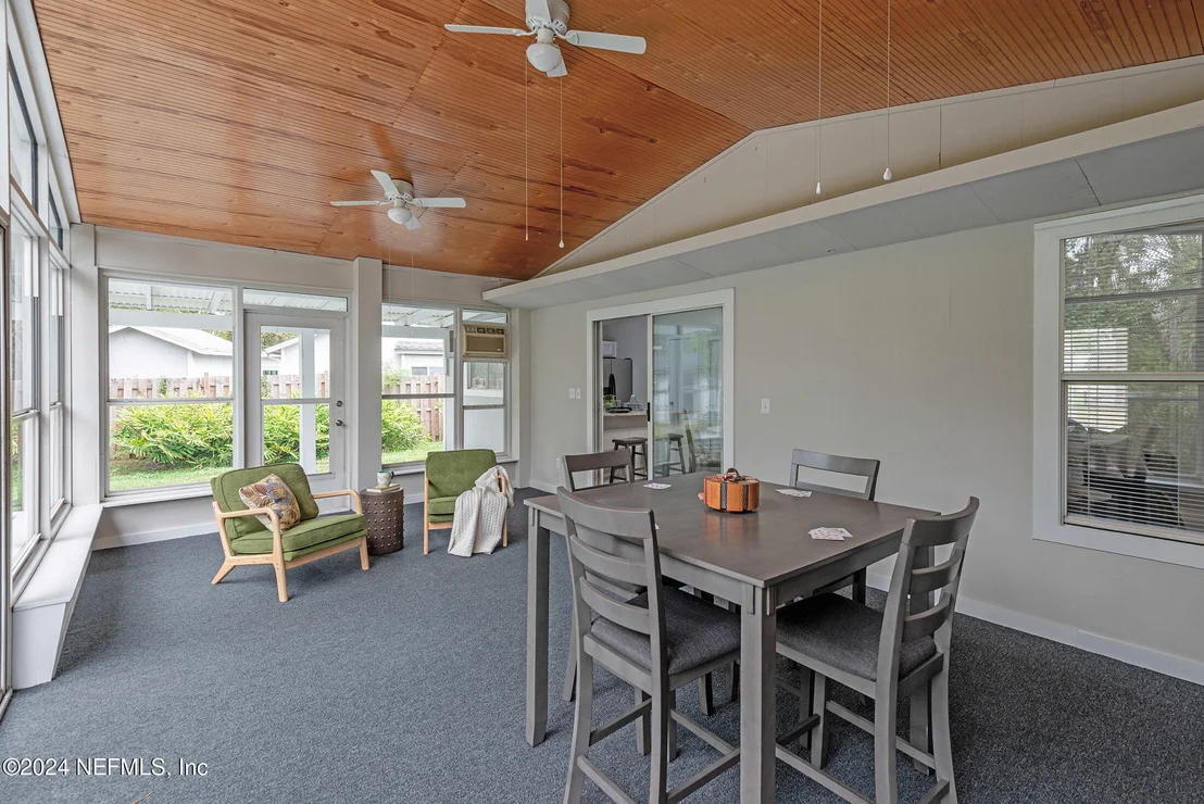 Photo of 572 JAMES WILSON Circle
