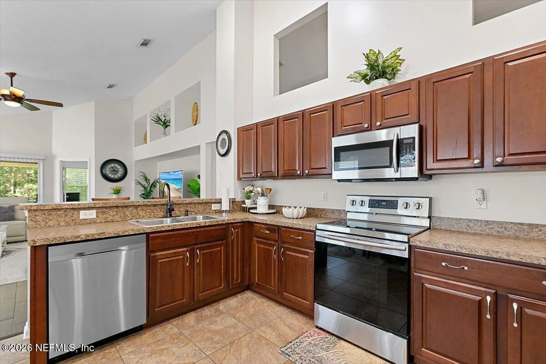Photo of 5888 WIND CAVE Lane