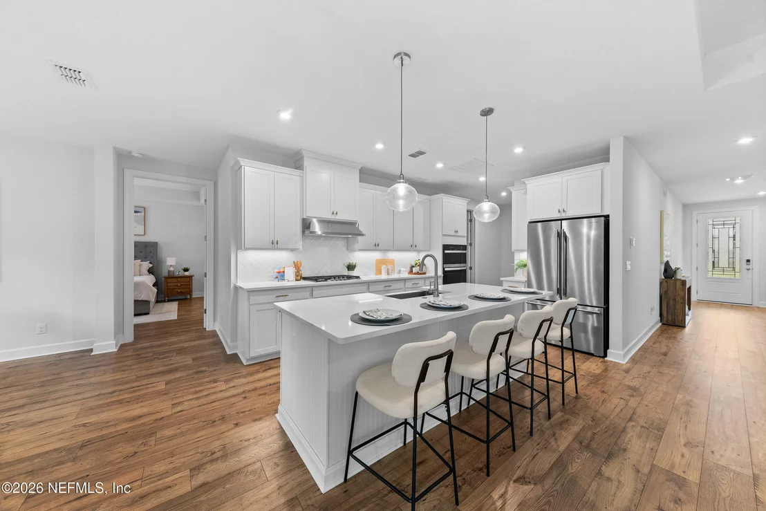 Photo of 660 GOLDENROD Drive