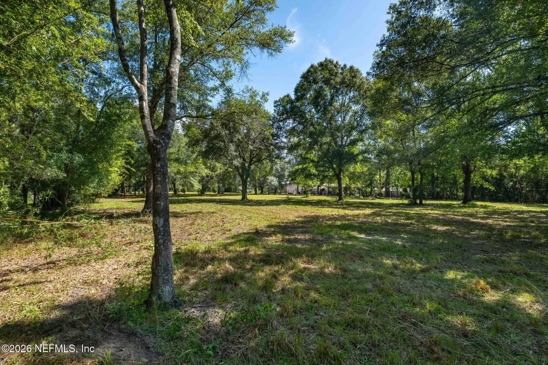 Photo of 48565 CRAWFORD Lane