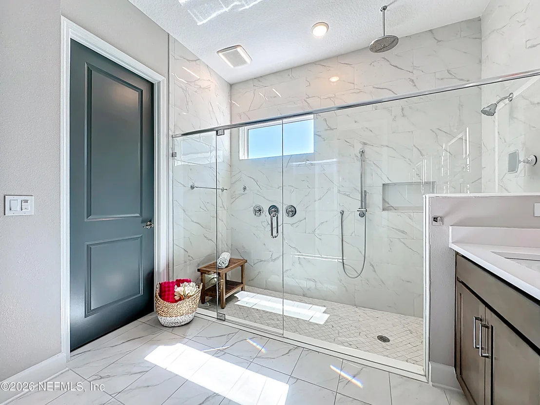 Photo of 210 CAIDEN Drive