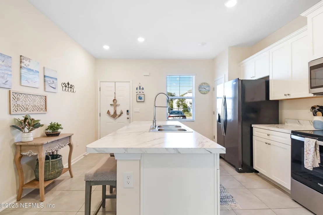 Photo of 94 RED HOUSE Circle