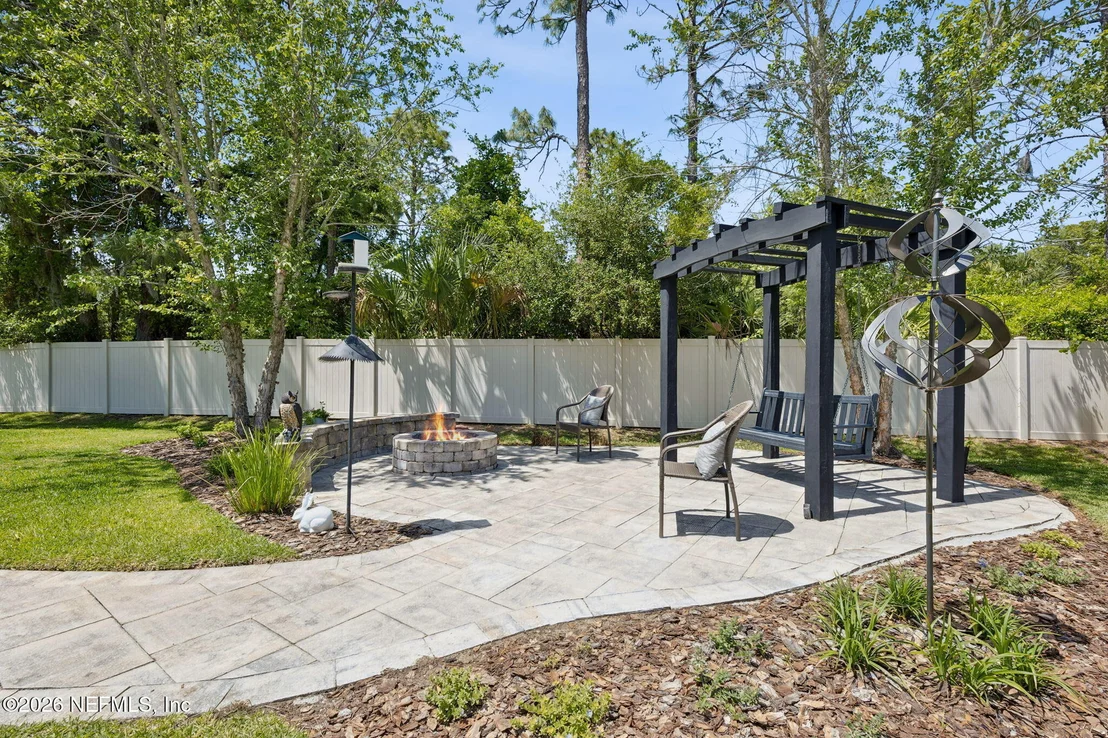 Photo of 35 AUBURNDALE Drive