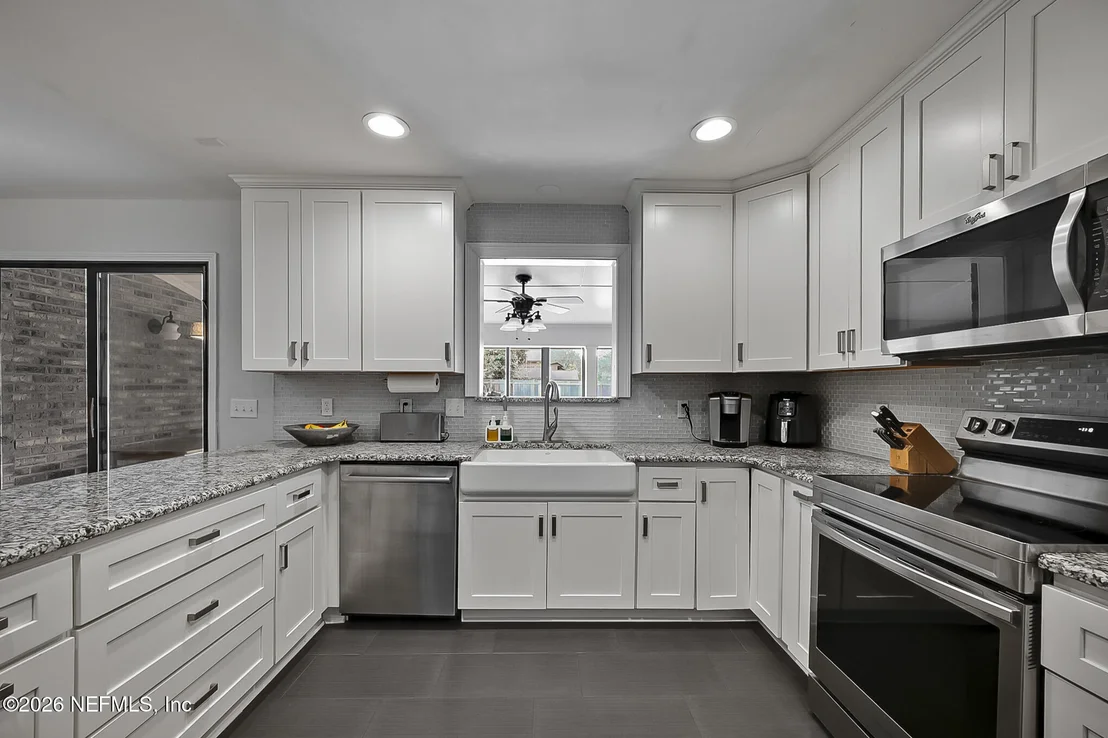 Photo of 9662 TRENDLE Lane