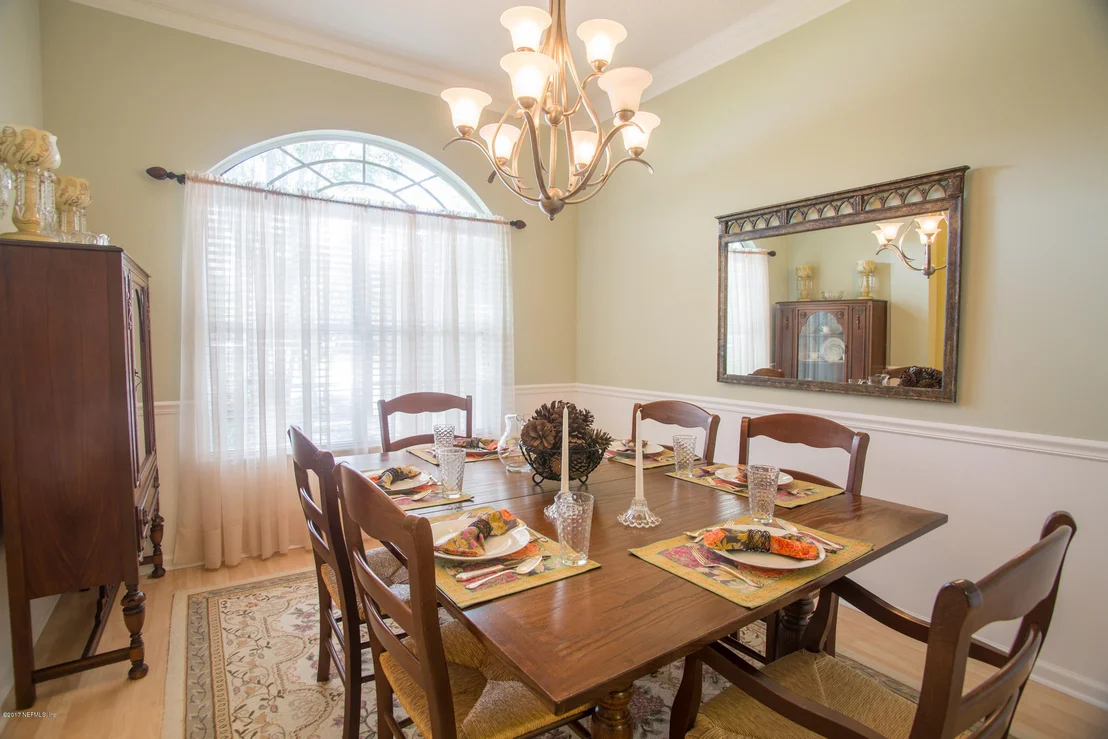 Photo of 4157 LONICERA Loop