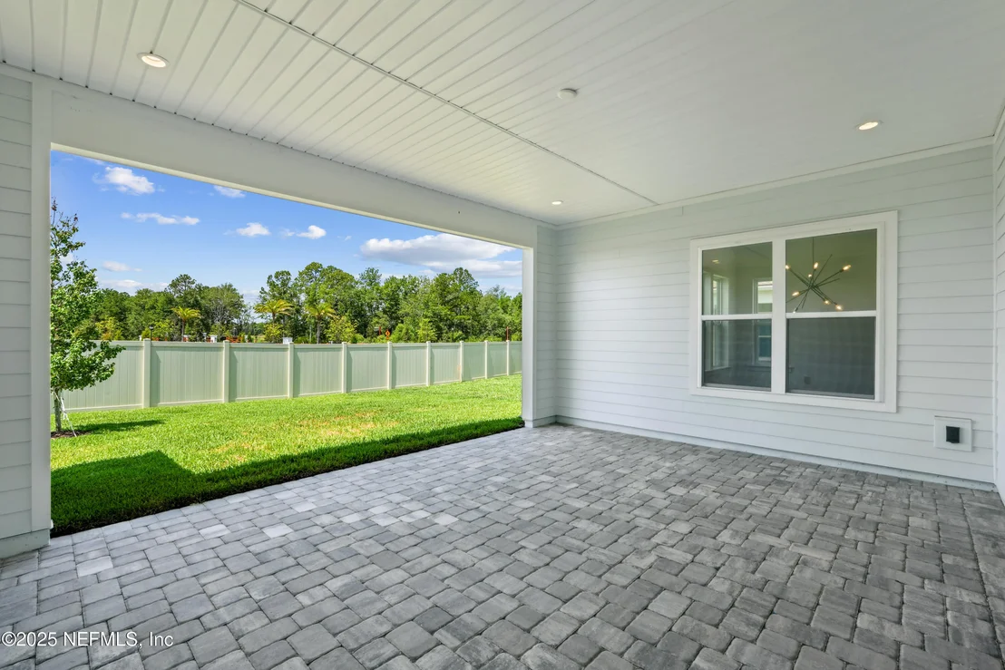 Photo of 264 HILLENDALE Circle