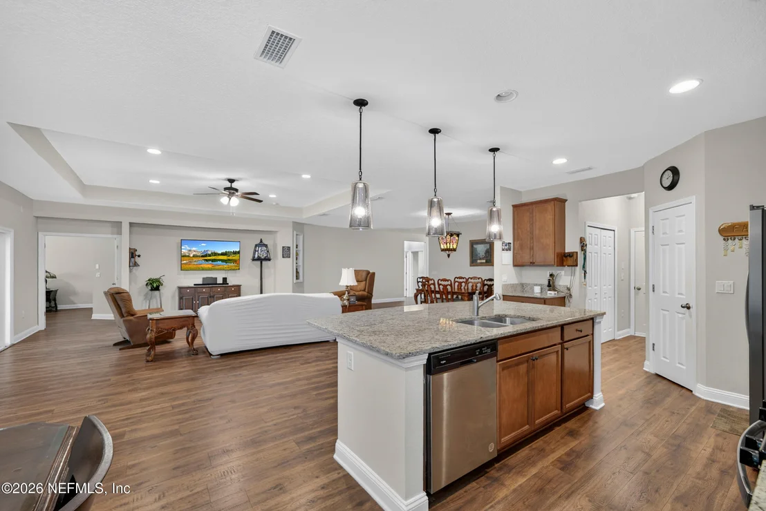 Photo of 620 IVORY PALM Road