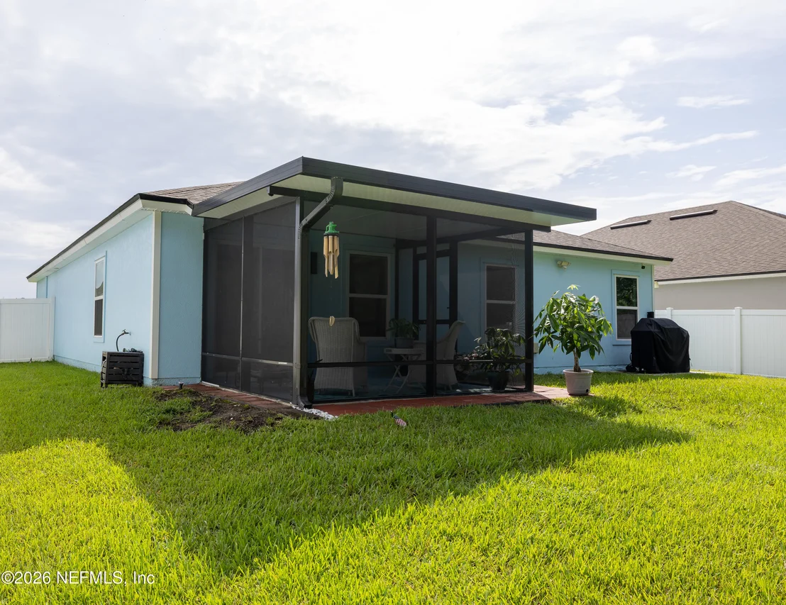 Photo of 68 OAKLEAF Way