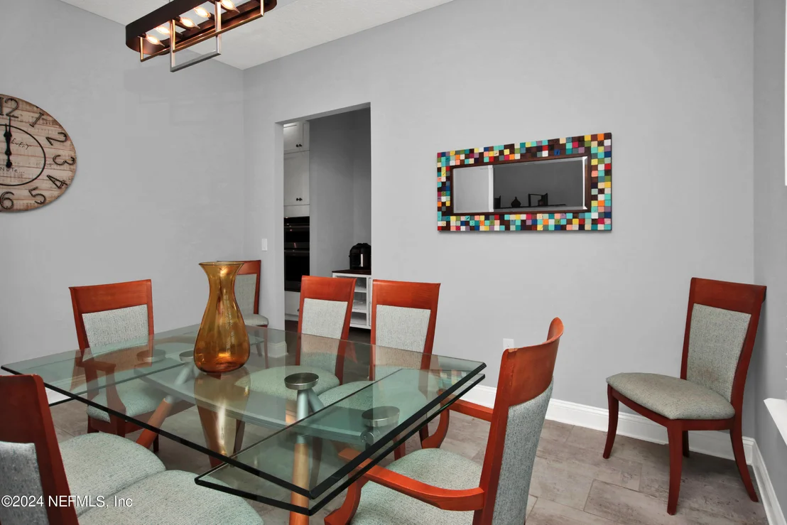 Photo of 10152 SILVERBROOK Trail