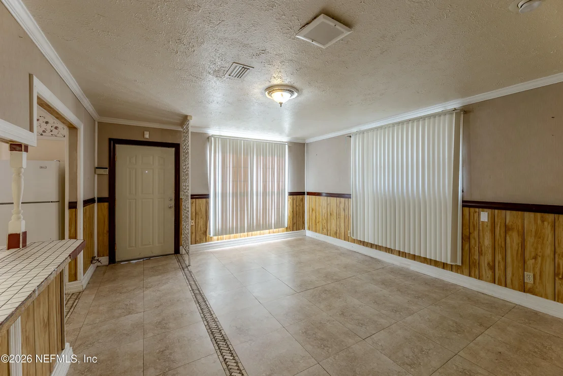 Photo of 2649 SANDRA Lane