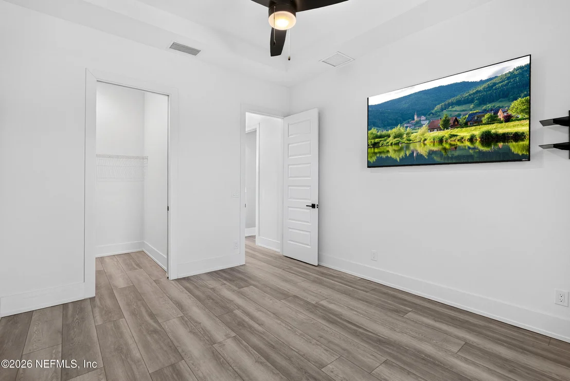 Photo of 121 SEASIDE Point