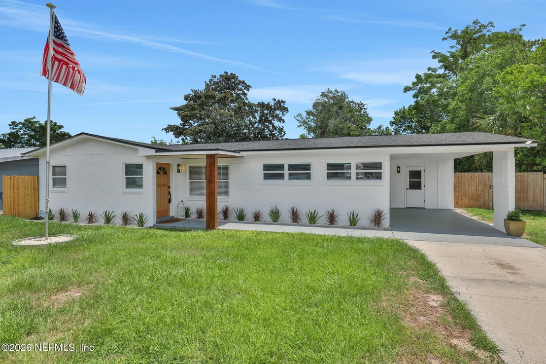 Photo of 509 PENMAN Road
