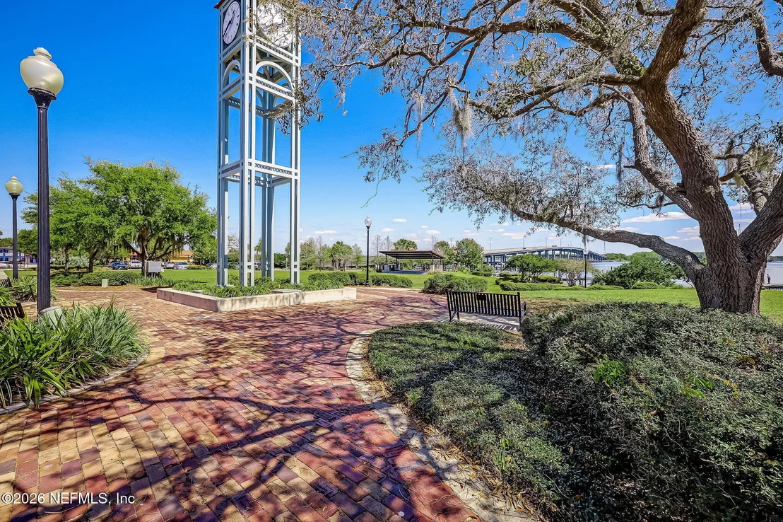 Photo of 283 ESTATES Drive