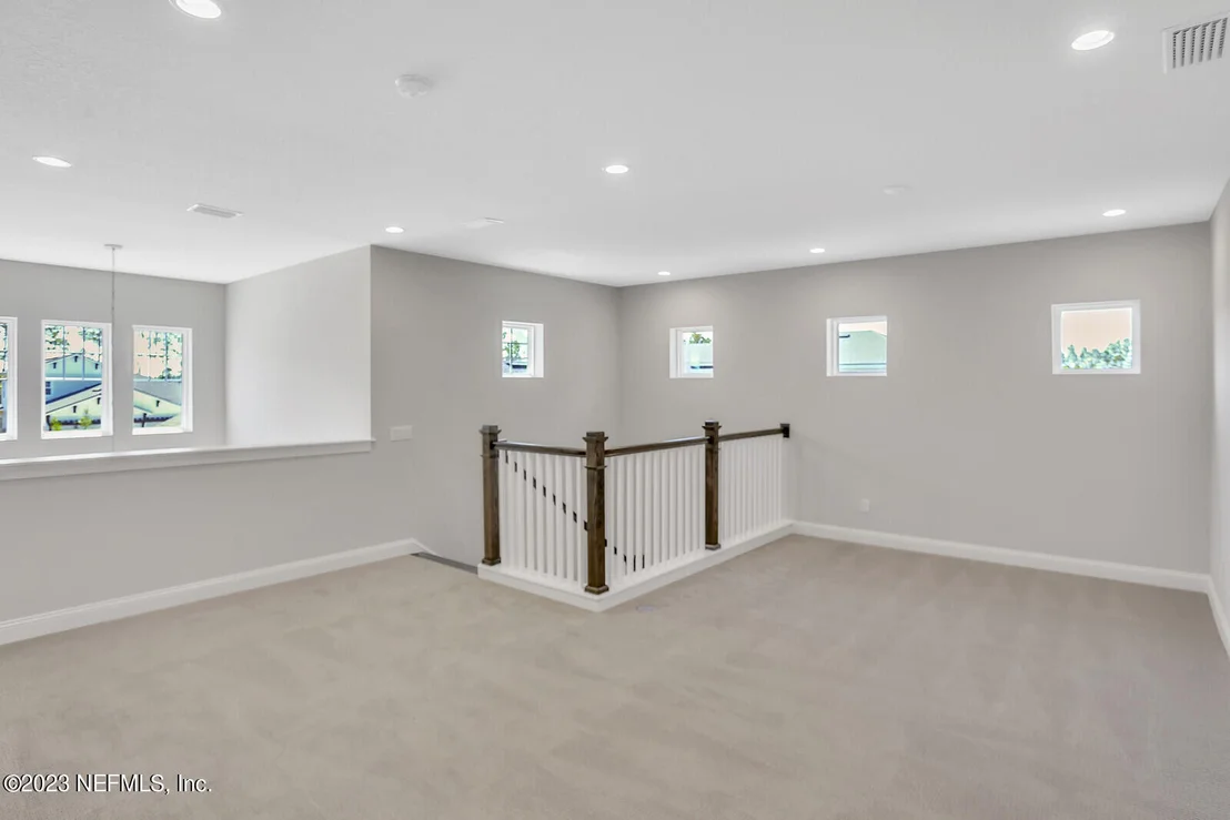 Photo of 557 PINE HAVEN Drive