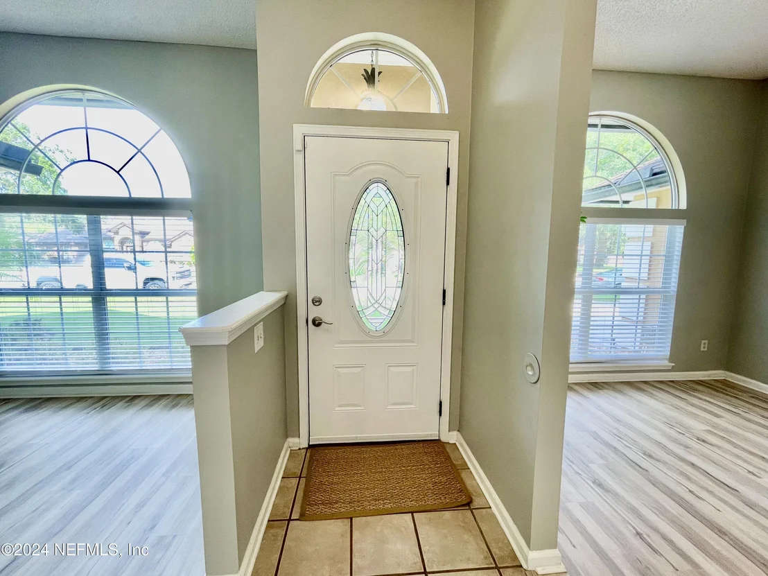 Photo of 1404 GIBRALTER Lane