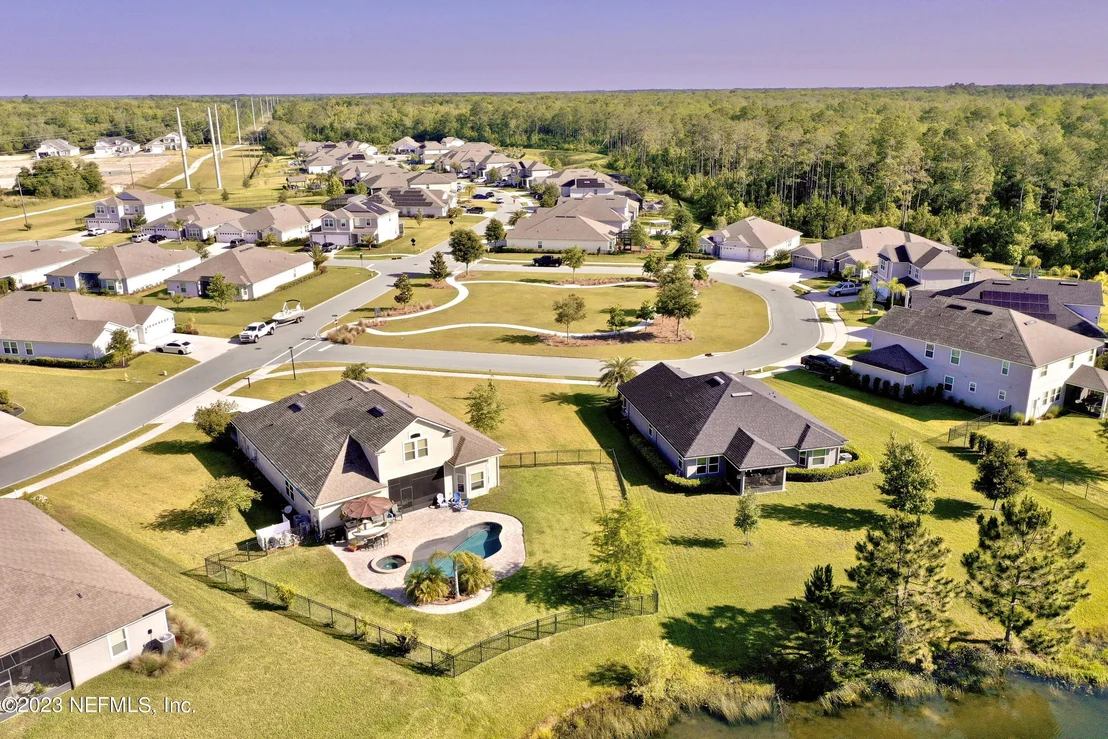 Photo of 140 CEDARSTONE Way