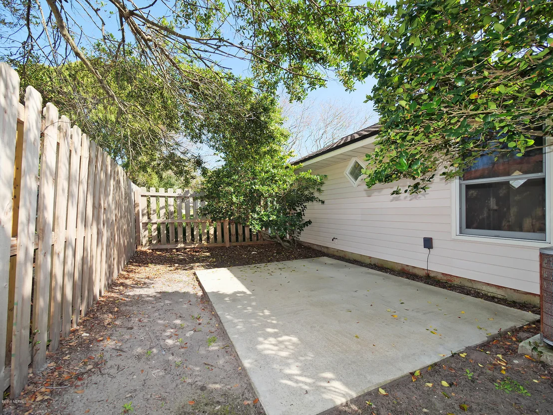 Photo of 1802 SEMINOLE Road