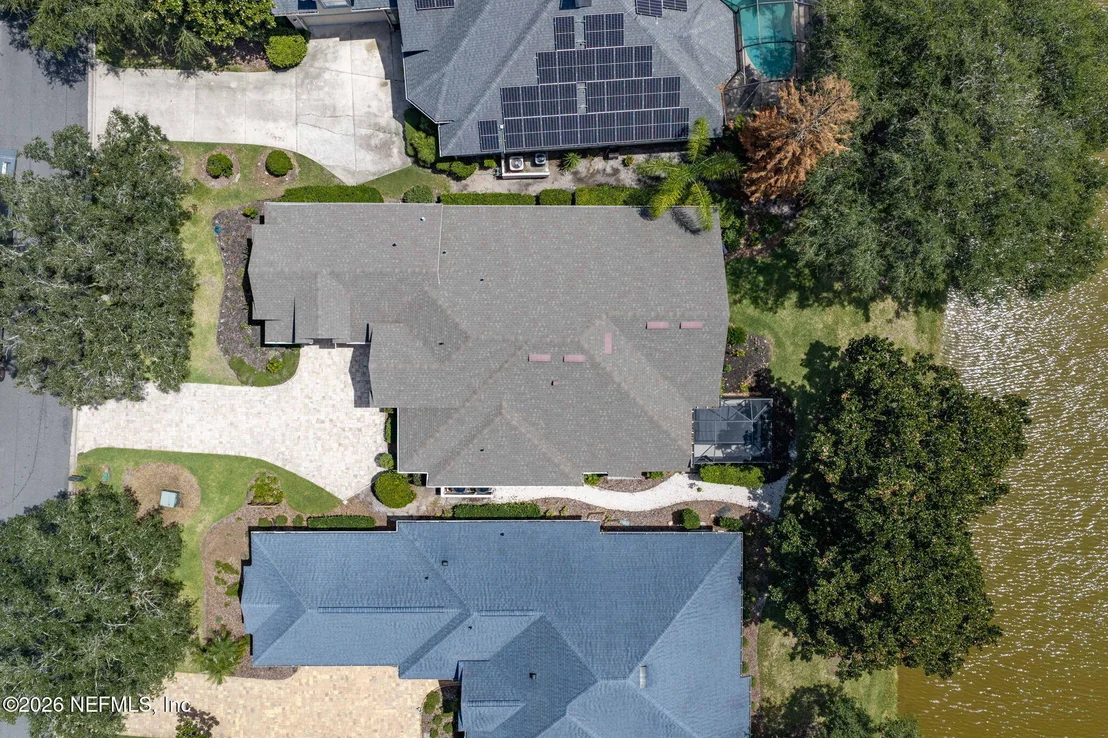 Photo of 909 SPRING LAKE Court