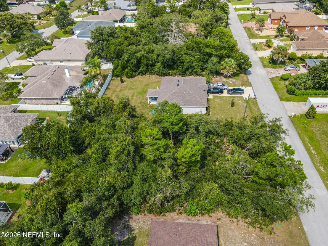 Photo of 76 FREEPORT Lane