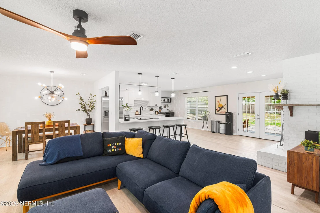 Photo of 12995 MANDARIN POINT Lane