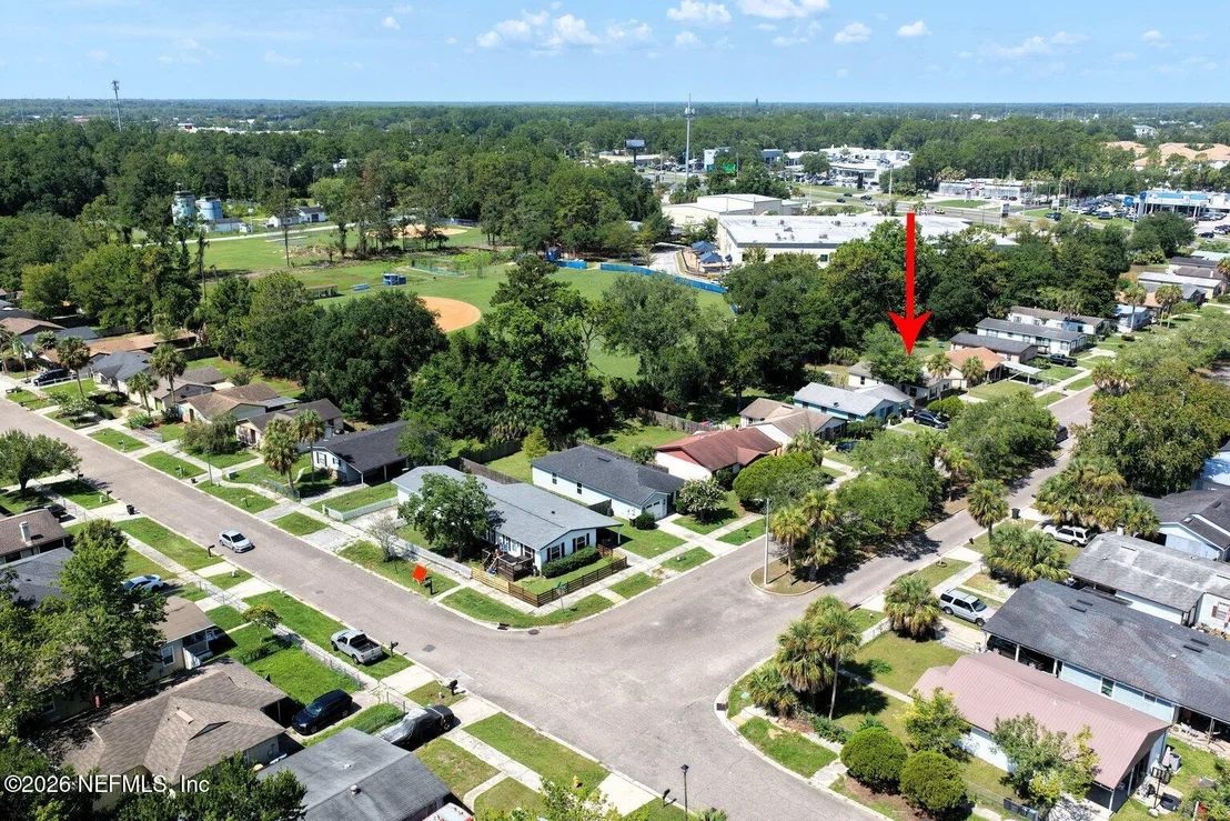 Photo of 5926 LONGCHAMP Drive