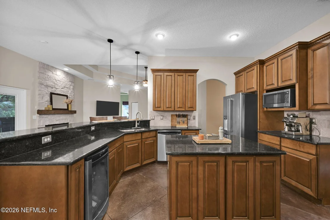 Photo of 1014 FRUIT COVE Road