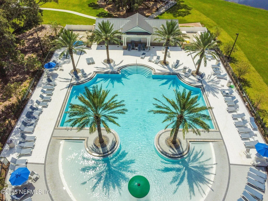 Photo of 182 MYRTLE OAK Court