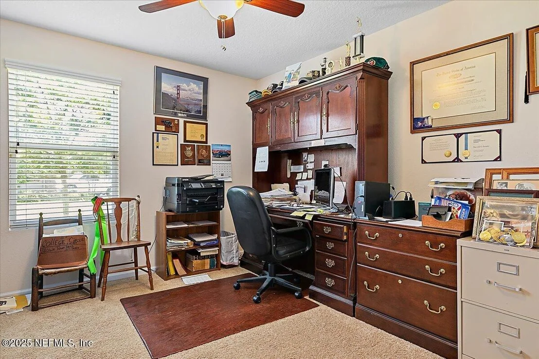 Photo of 253 PARKWOOD Circle