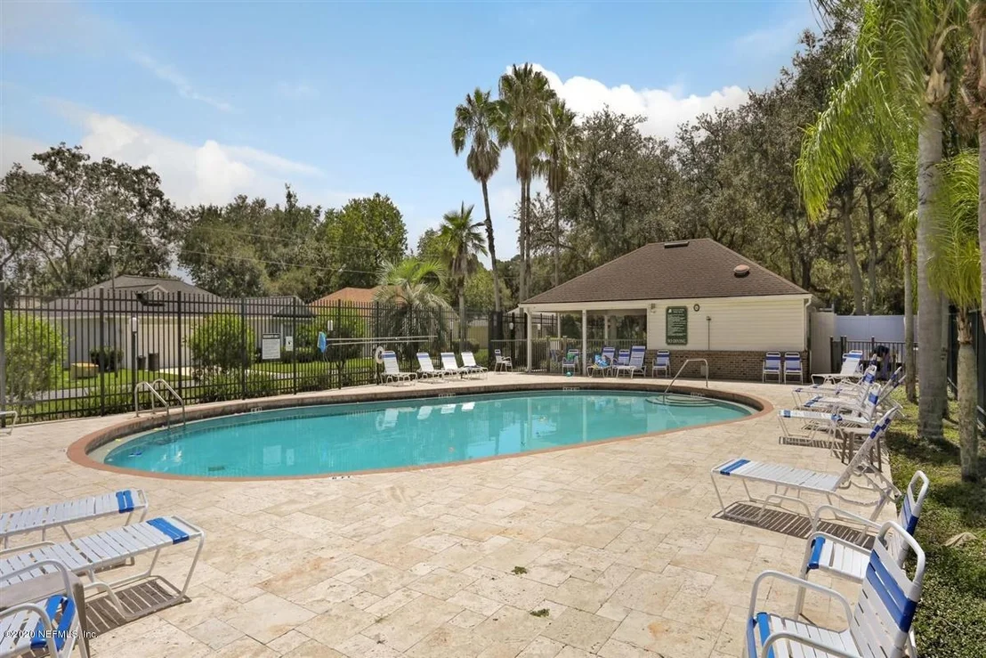 Photo of 444 ISLAND VIEW Circle