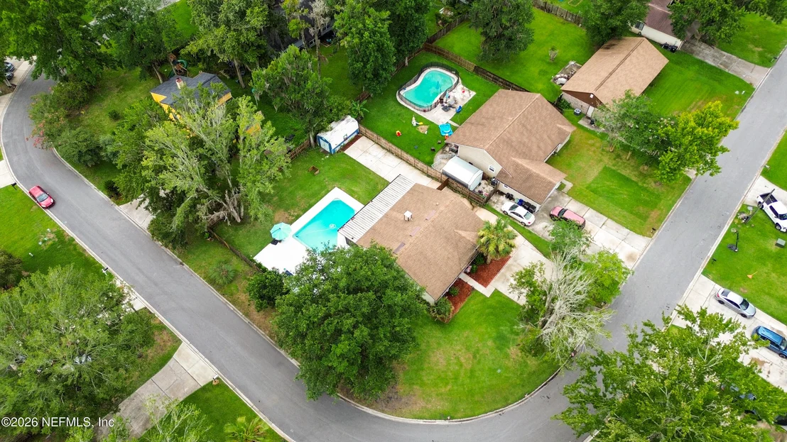 Photo of 1695 SANDY HOLLOW Loop