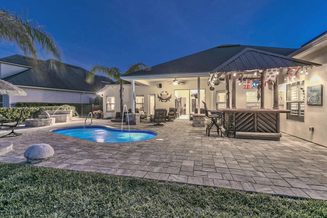 Photo of 1724 N CAPPERO Drive