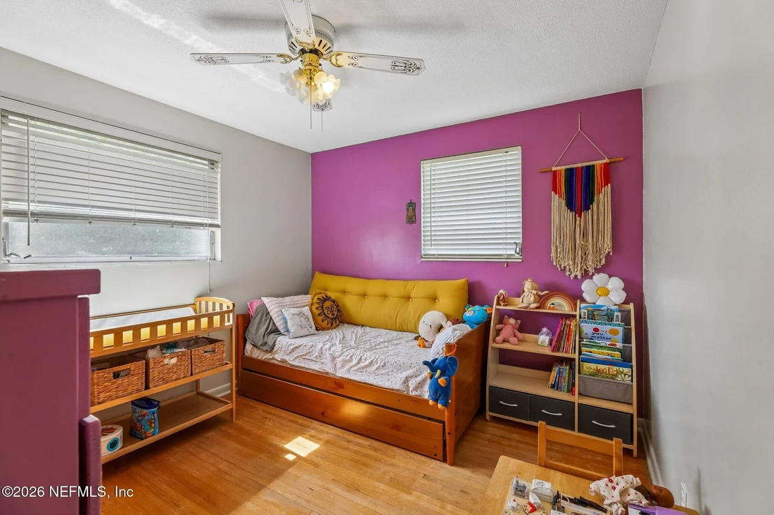 Photo of 1189 CROWN Drive