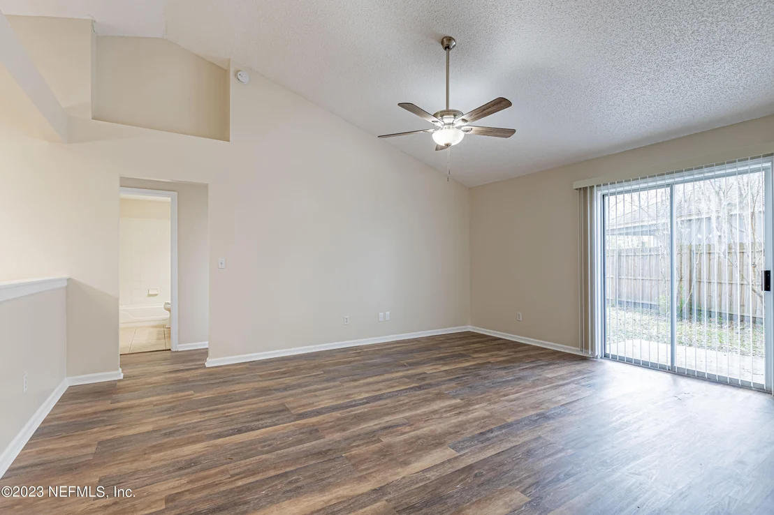Photo of 3091 WAVERING Lane
