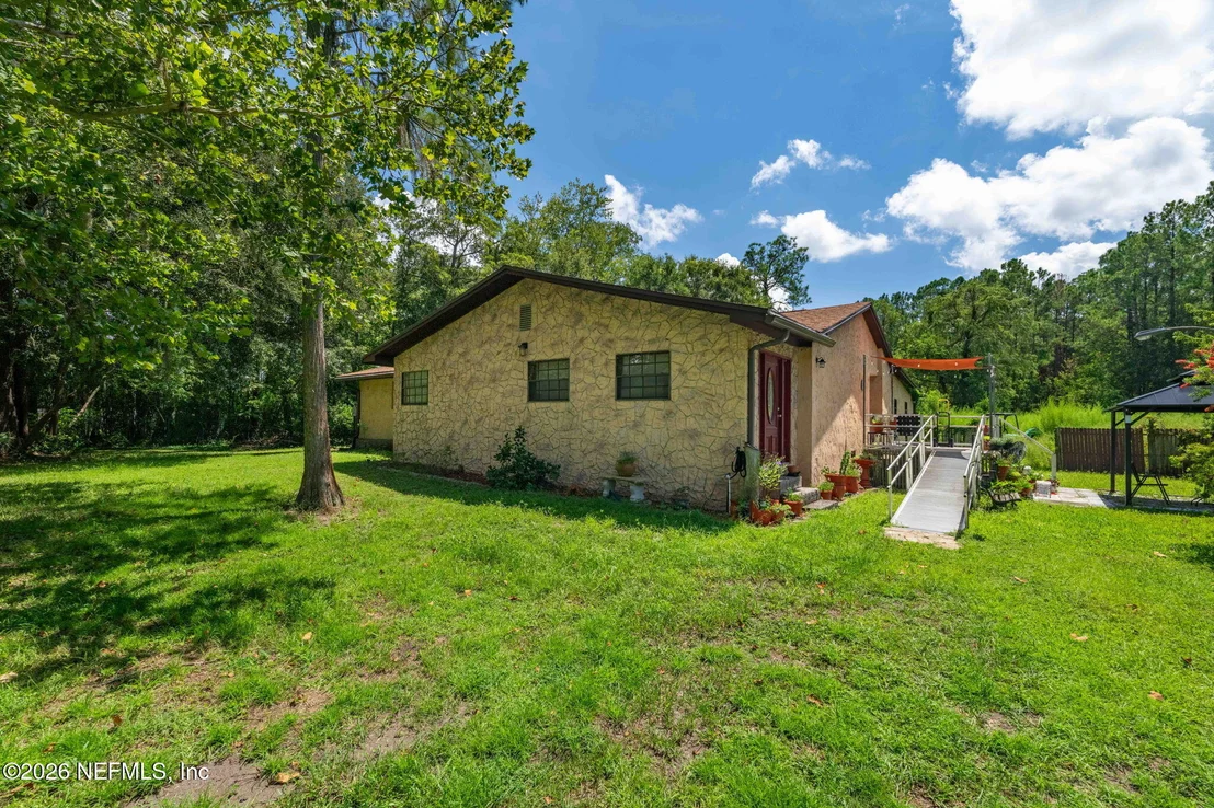 Photo of 9296 HIPPS Road