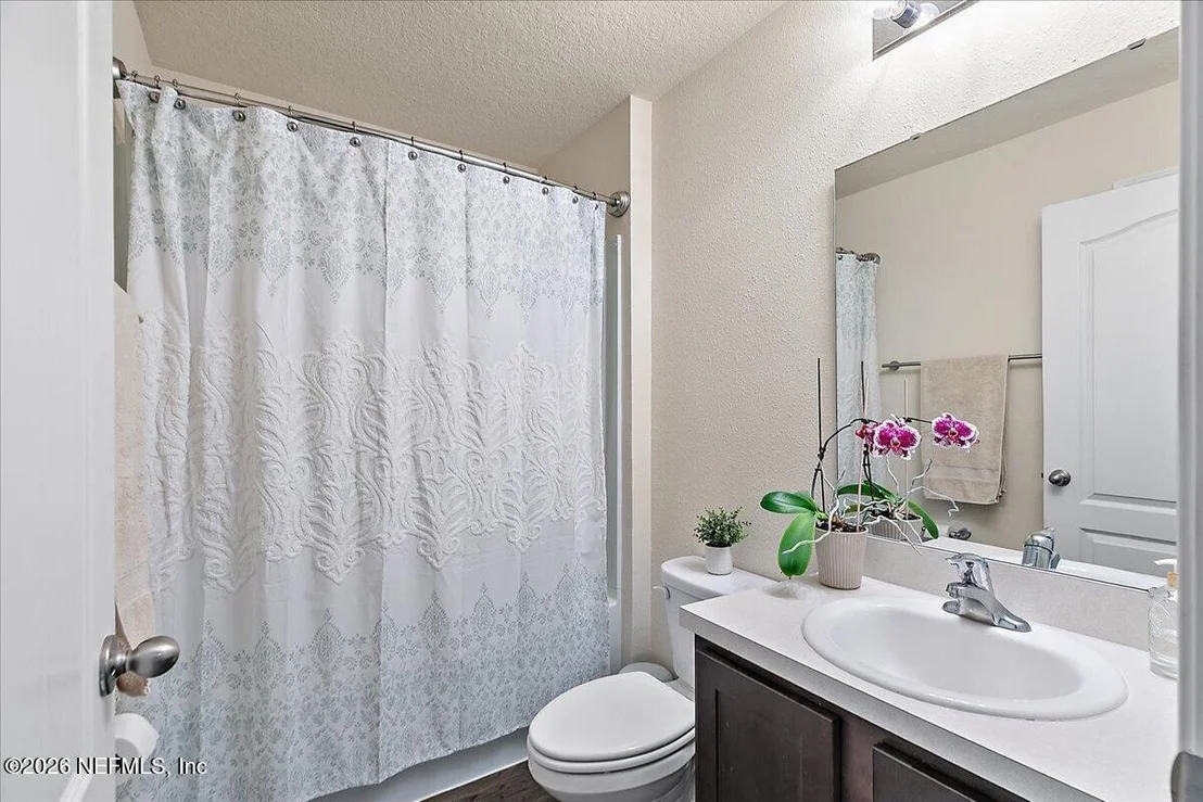 Photo of 65394 RIVER GLEN Parkway