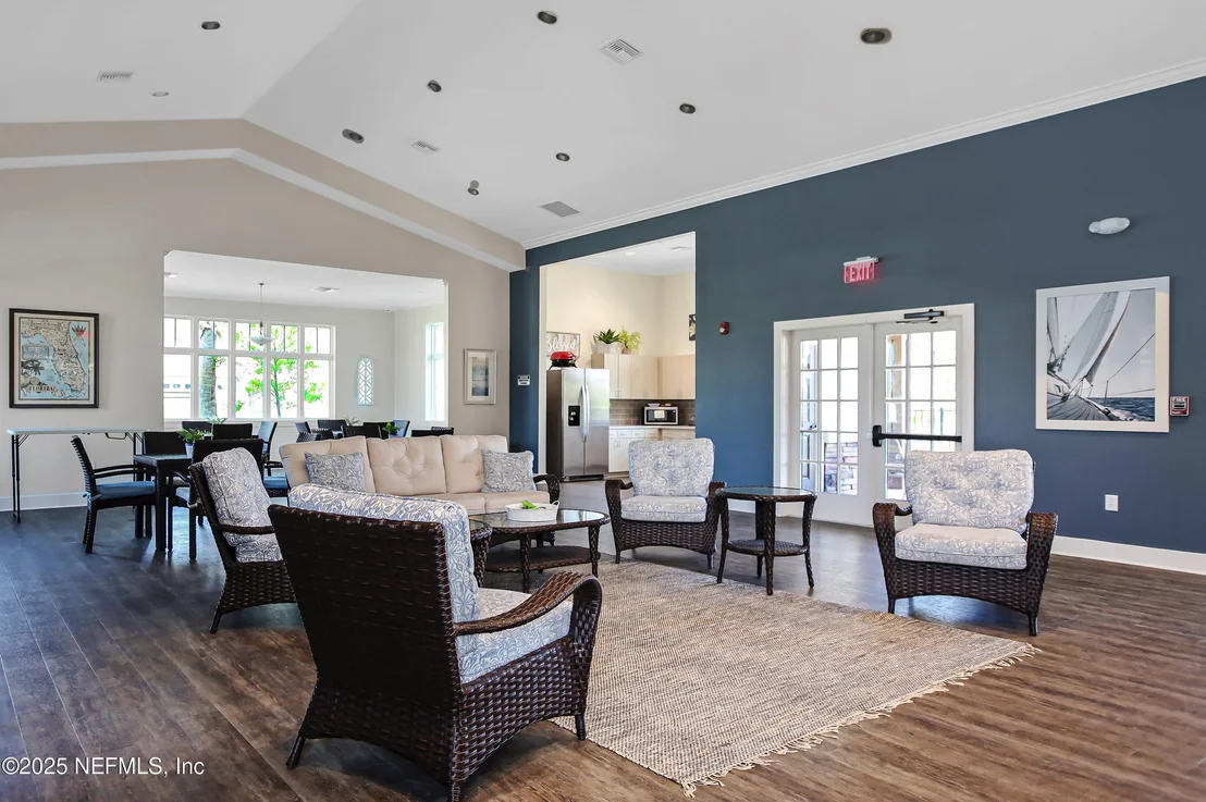 Photo of 70 SPOONBILL Circle