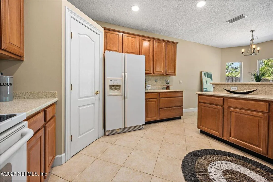 Photo of 13725 WEEPING WILLOW Way