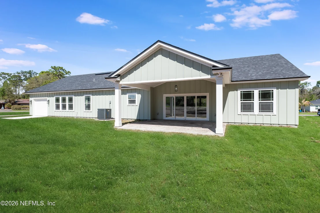 Photo of 247 ESTATES Drive