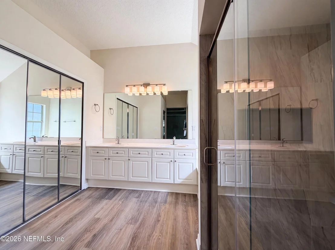 Photo of 2826 SWEETHOLLY Drive
