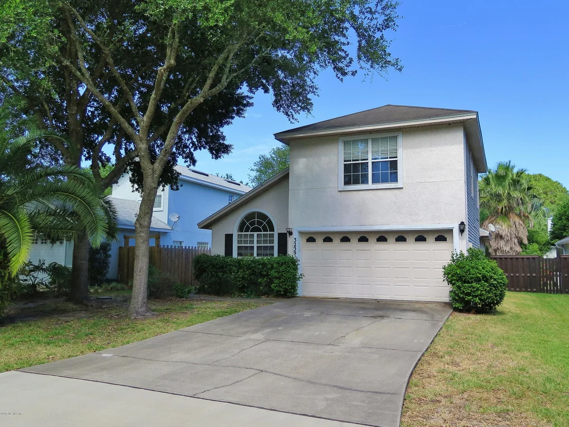 Photo of 3239 MERRILL Boulevard