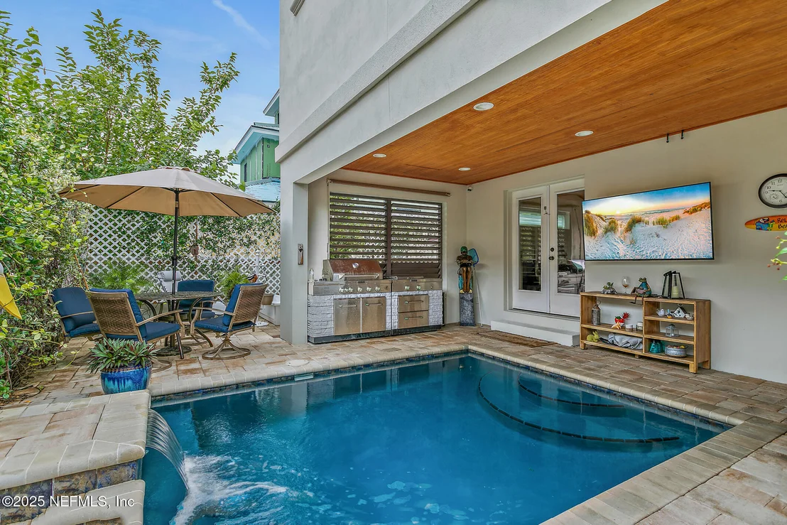 Photo of 9 BONITA BAY Drive
