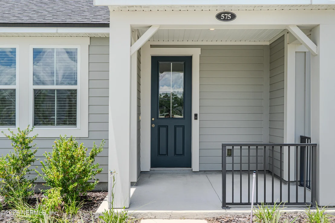 Photo of 575 BUTTONWOOD Loop
