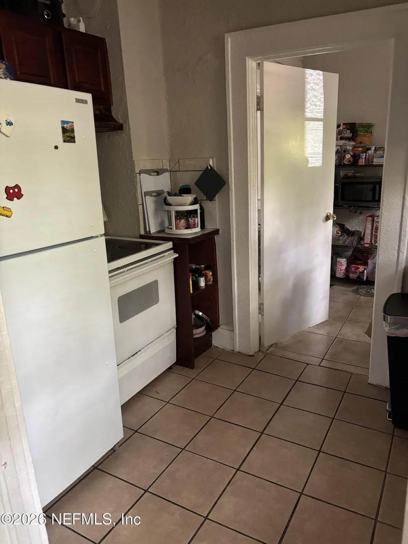 Photo of 340 BIRCH Street